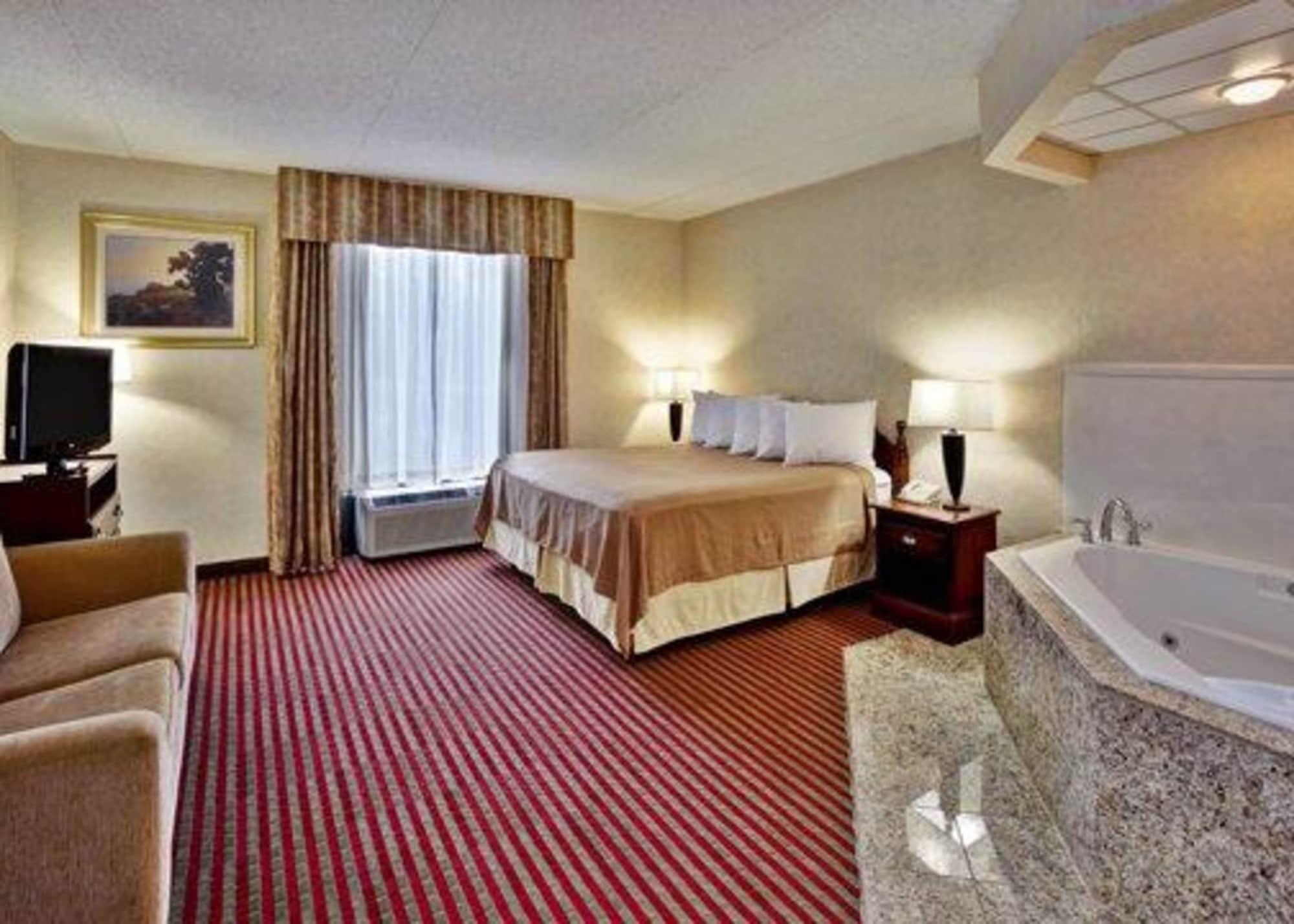 Quality Inn & Suites Somerset Buitenkant foto