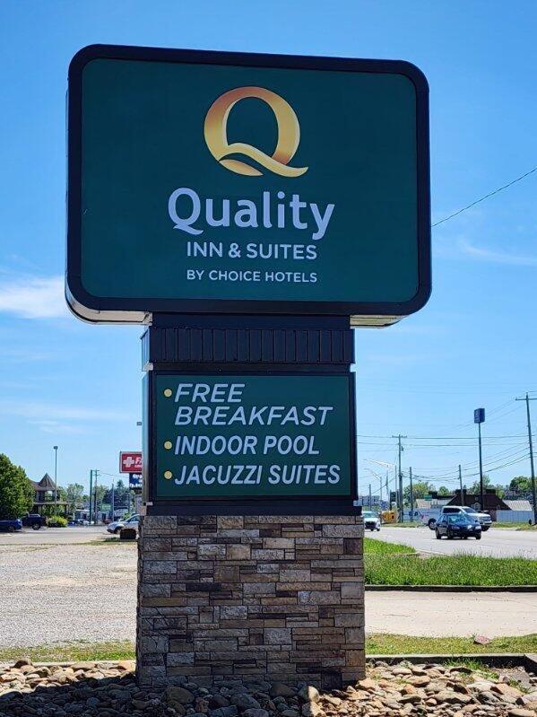 Quality Inn & Suites Somerset Buitenkant foto