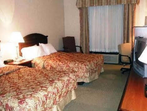 Quality Inn & Suites Somerset Buitenkant foto